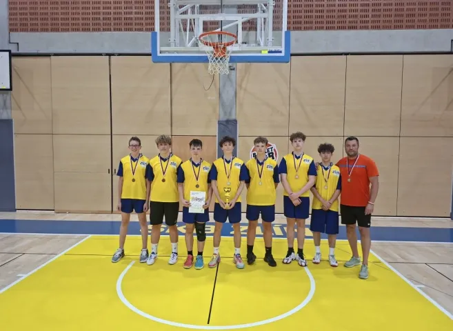 Krajské finále v basketbalu starších žáků
