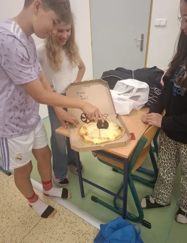 5. ročník pekl pizzu