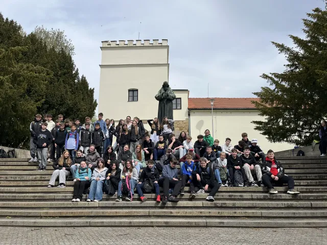 Sedmáci na dějepisné exkurzi